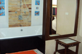 Aster Khách sạn hẻo lánh 3*