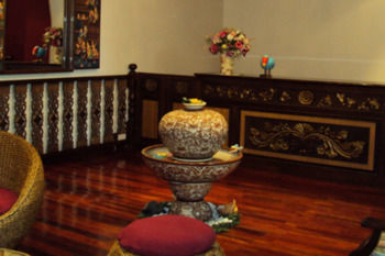 Aster Khách sạn hẻo lánh